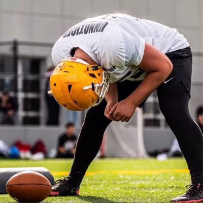 4⭐️ Transfer portal long snapper- 6’1, 220lbs, 3 years of eligibility. bench-245 squat- 500 deadlift-500 phone# 513-448-5921 email- mjtoledo0807@gmail.com