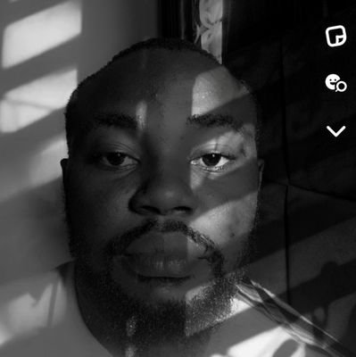 Uchenna88655393's profile picture. Simple and straightforward