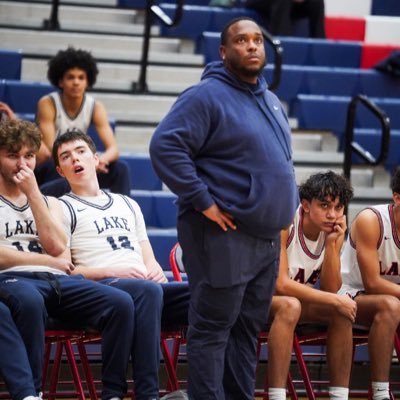 Christian. Husband. Boy & Girl dad. Assistant Basketball & XC Coach @ Clear Lake High School. #wingames