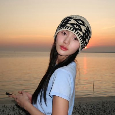 CelesteHar23125's profile picture. hi