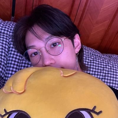 getting my money up
she/her ♡
Job occupation: Felix defender