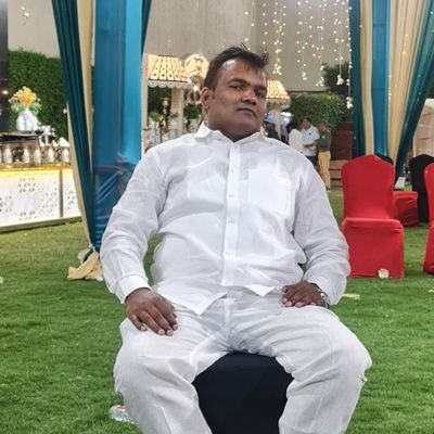 VBansal30492's profile picture. 