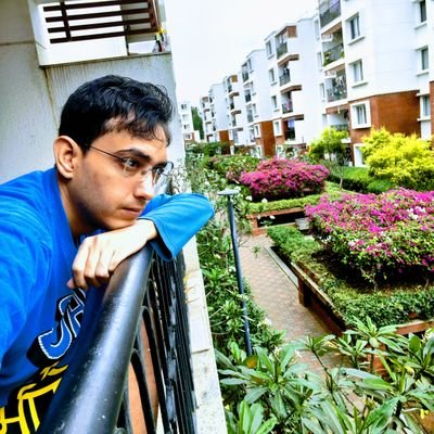 STUDENT OF WEAPONS & POLITICS FROM BENGALURU
namaste sadā vatsale mātṛbhūme
tvayā hindubhūme sukhaṁ vardhitoham