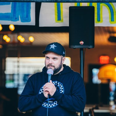 Podcaster and open micer. Co-host of the Ben and Eric Patreon Podcast at https://t.co/D9OT9kVcIF