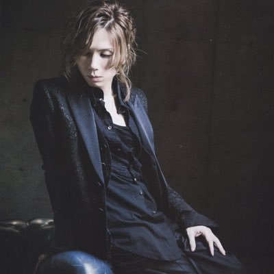数秘33の堕天使。天界の紫担当。寂しがり屋のLone wolf。乙π聖人。良くも悪くもB型体質。音楽🎵(Janne Da Arc、Acid Black Cherry、浜田麻里、中森明菜) 。特撮🎥(スーパー戦隊、仮面ライダー、牙狼)。ギャンブル💲(競艇、競馬)。カメラ📷(NIKON)。