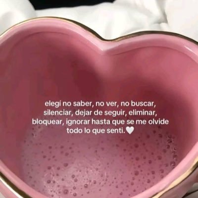 danoaskglfj's profile picture. |El cielo vuelve a vestirse azul bonito ☁