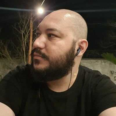 Nerd desde antes de ser legal e cofundador do Musubi Podcast.