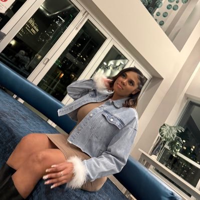 crazydionneee's profile picture. no.