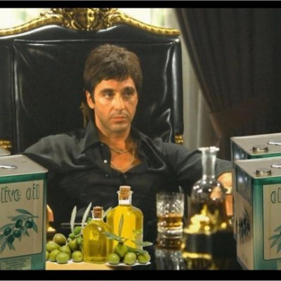 TzimhsP's profile picture. Πλουσιος και ομορφος.