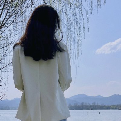 carlin0_rose's profile picture. Chasing dreams and collecting moments, not things. I'm happily single and embracing https://t.co/TjyyIhOOi0 pornography, no asking for gift cards