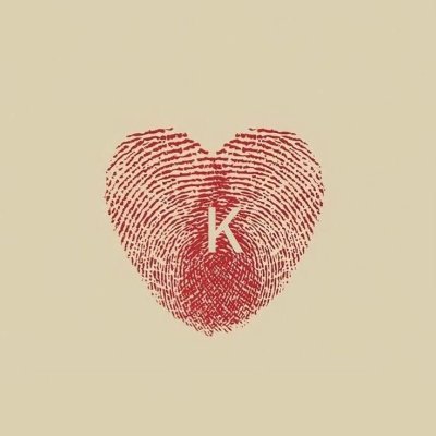 karo_lotta's profile picture. green-eyed soul with a pocketful of dreams, 
flower child with a rock'n'roll heart and curious thoughts,
Dia-Badass, Yogi, tattooed, Godmother 💕, TPWK