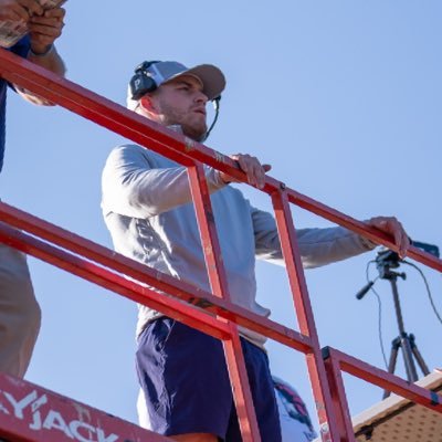 coachdarcy_'s profile picture. 