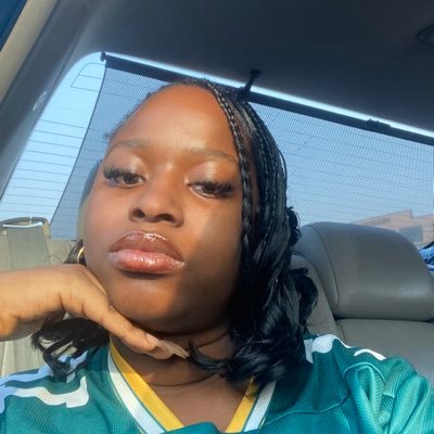 NmesomaOnyeka's profile picture. 