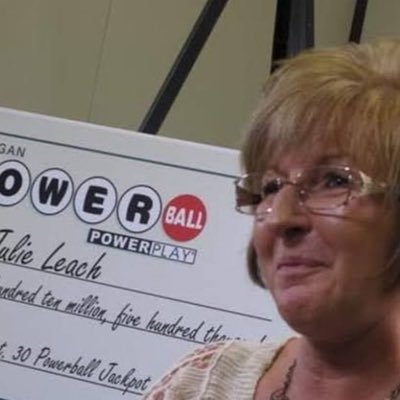 I'm Julie leach the power ball lottery winner from Michigan I'm here giving out $50.000 to my first 400 followers love you all 🥰