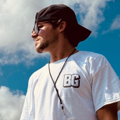 FSU alum | Reporter and Writer for @BucsGameday, @CommandersSI & Arizona Cardinals on SI | Psalm 107:1 †