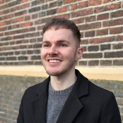 meint_kolthof's profile picture. Sociaal werker ❤️ Voormalig fractievoorzitter en Statenlid namens @pvddpsgroningen 💚 Tijd voor democratische vernieuwing en aandacht voor het kwetsbare!