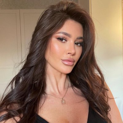 Lily553838's profile picture. Single 👩‍🦰
Tennis fanatic🎾
Dog mom🐶
love traveling🌏
love yourself👸🏻
Love life🏡
fashion fanatic👗👠💄