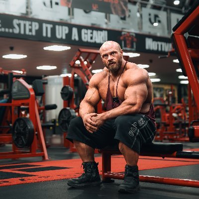 IFBB PRO & GAMER