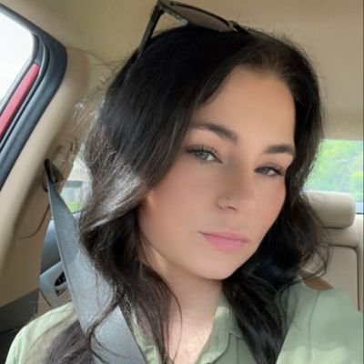 SheilaAnde5727's profile picture. A single mom 🥰 I love my daughter and my mom, they're are my world ❤️💯