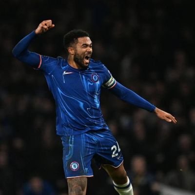 CarefreeW90's profile picture. 