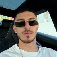 Artem (@aates08) 's Twitter Profile