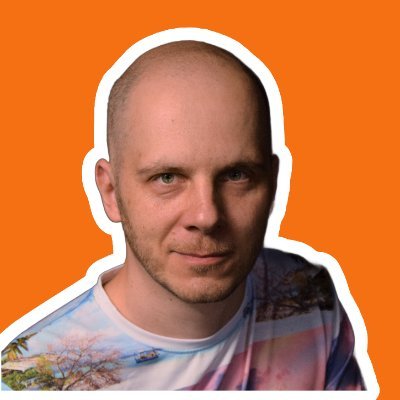 Spent 20 years in tech. Left my comfort zone for love, moved across the world, then heartbreak. Now driving taxis, creating tools for freelancers as side hustle