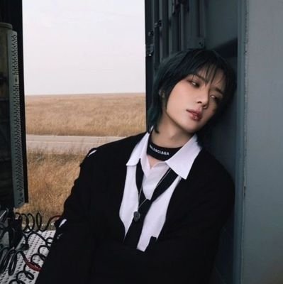 nana; 🥀さんのプロフィール画像