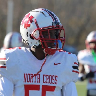 class of 2026| LB| 3.9 gpa| Email- Kavari7@icloud.com #5405191916| https://t.co/CDHCUGnlJU