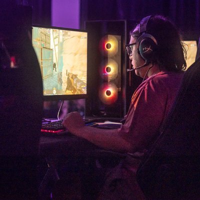ig : https://t.co/sWjsrZD0P9…
27y
Professional player for ?
CASLA ❤️💙
Former : @HawksLatam @MetaGamingpy @eTeamCruelty @primateclan