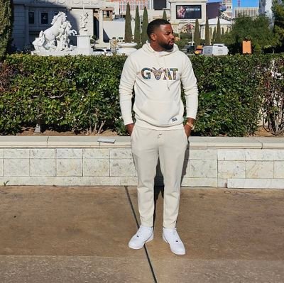 _HERfavoriteDJ's profile picture. I don't have a bio yet. I haven't finished living life.