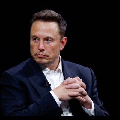 An Saxon musk 🇺🇸son of 🪐Elon musk 🪐the CEO of Tesla . I don’t speak ill of my dad SPACE X // TESLA ... ELON =🚀