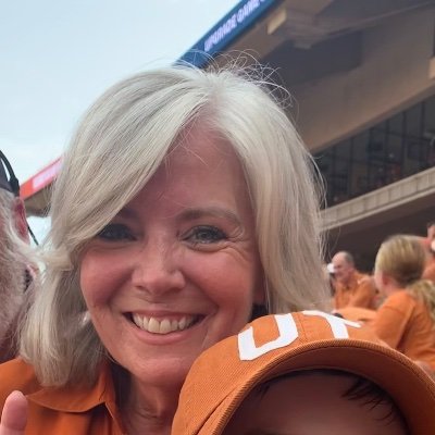 MichelleHSBay's profile picture. 