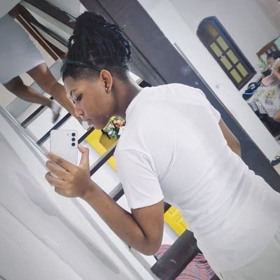 M_xis7's profile picture. 999