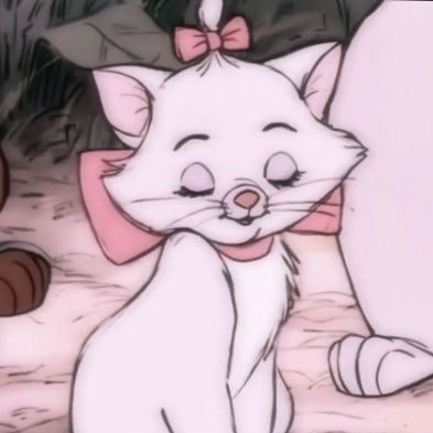 Laylay3312's profile picture. She/her 20🎀
