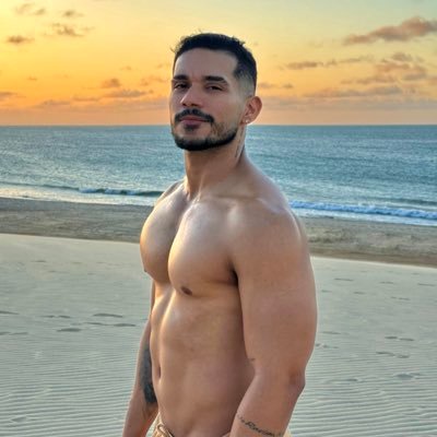 (PERDI A MINHA CONTA ANTIGA 🥺) • ☀️🌈🌊• Ig/tiktok: @guilhermermelos