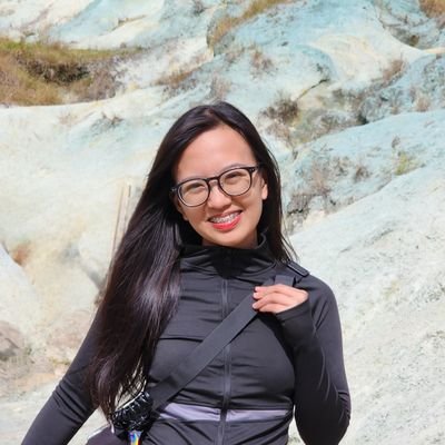 kiiimrodriguez's profile picture. 'healing is not linear'