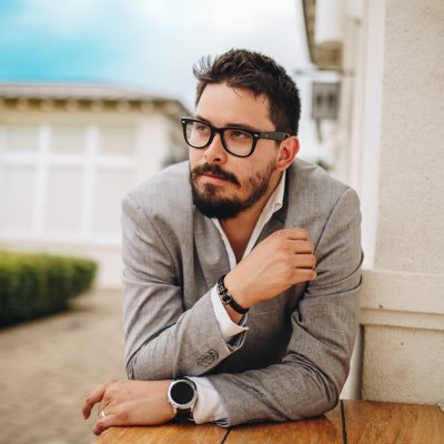 🔥 | Estratega Digital
💻 | CEO @novahubagency
👨🏫 | CEO @ebusiness_academy_latam
