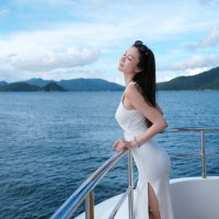 Helena (@helena_1a) 's Twitter Profile