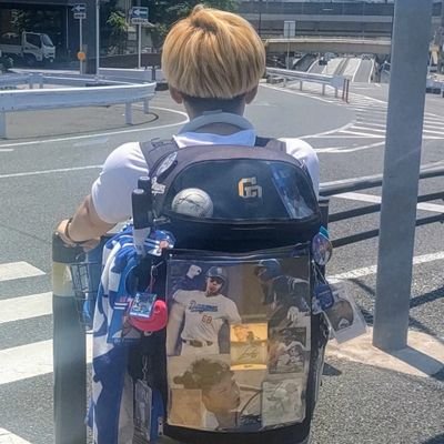 D68_F_hirokun's profile picture. 井上剣也くんと福永裕基さんを応援してます✨

【2024公式戦現地成績】
ホーム 7勝7敗1分
ビジター 10勝22敗3分

【2025公式戦現地成績】
ホーム 6勝10敗
ビジター 15勝19敗1分