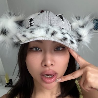 Baambolina Profile
