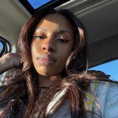 kiaraalynne's profile picture. ♊️ | Howard U Alumna | NCCU