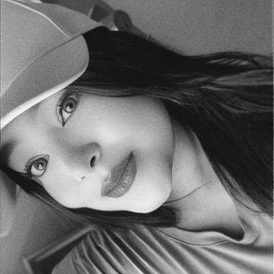 🧠 | TSC👩🏻⚕️ | Amante del buen vallenato | Fan del pechiche, y la comida.