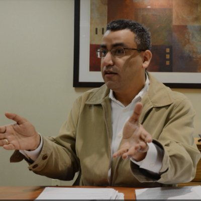 Exponiendo corruptos políticos, jueces, fiscales, abogados
