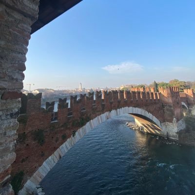 VigilanceVAL's profile picture. 21 :)