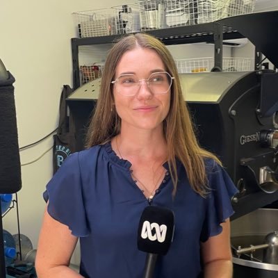 Rural reporter @abcnews Mid North Coast, via the Central West. She/her. All views my own. Email: bohane.lauren@abc.net.au