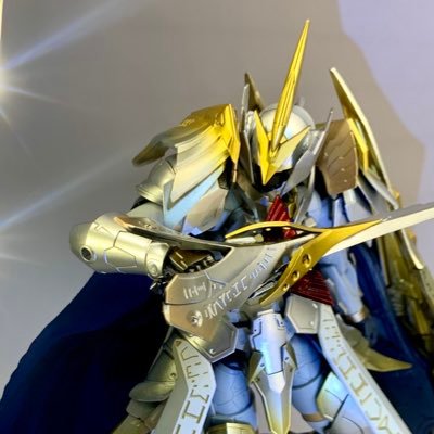 ジャンル問わず気が向いたプラモデルを作っています。アラサー社会人です。 趣味垢作りました!!!!ファボからフォローしがちです。無言フォロー失礼します!!気軽にフォローお願いします! ex)ガンダム、デジモン、ロックマン、30MM、FSS、キャラモノ、ダンボール戦機、エヴァ…
