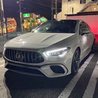 faithpledge's profile picture. 本業は細々と金物屋経営したりしてます。嫁さん、🐶、🦎2匹、🐰を可愛がるのが日課