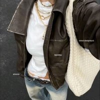 ꕀ*.🤎유리 🥨.*˚ ༘ (@u_rishop) 's Twitter Profile