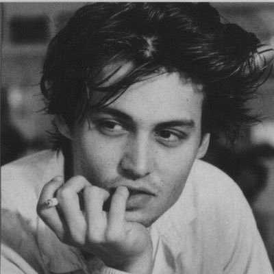 2iqcc's profile picture. حين تستوعب أن " الدنيا فانية " ستصبح شخصاً يتغاضى عن أمور كثيرة جداً ولن تبدي فيها أي ردة فعل او إهتمام ..! #NFC