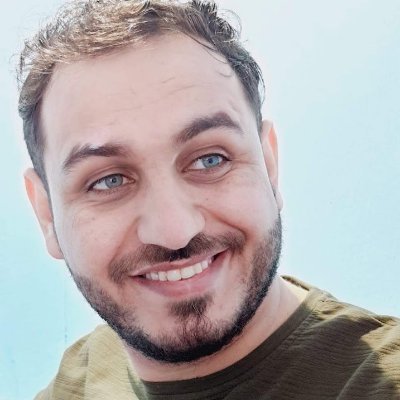 إعلامي.. ومصمم جرافيكس